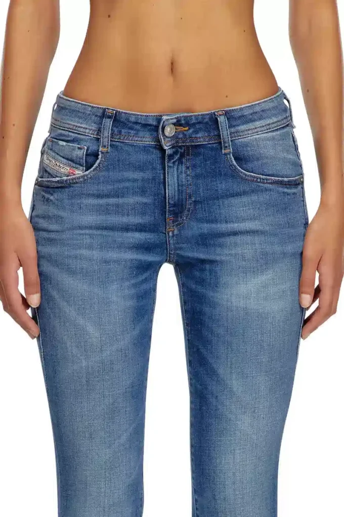 blugi bootcut 1969 D-Ebbey 09j33 Găsește cel mai apropiat magazin blugi bootcut 1969 D-Ebbey 09j33 Găsește cel mai apropiat magazin