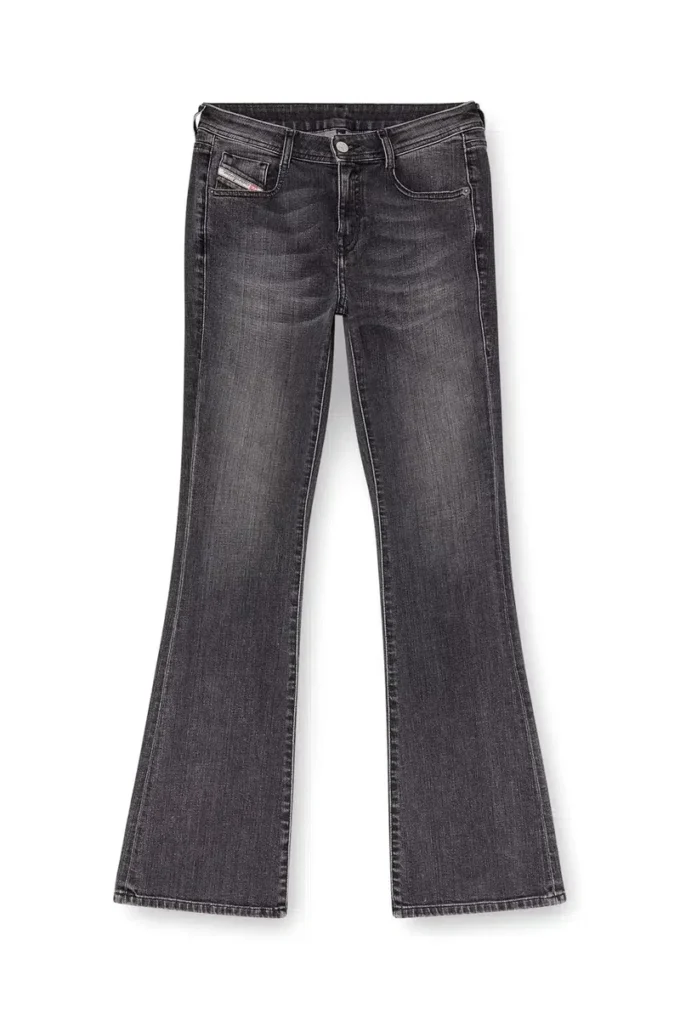 blugi bootcut 1969 D-Ebbey 09k98 Găsește cel mai apropiat magazin blugi bootcut 1969 D-Ebbey 09k98 Găsește cel mai apropiat magazin