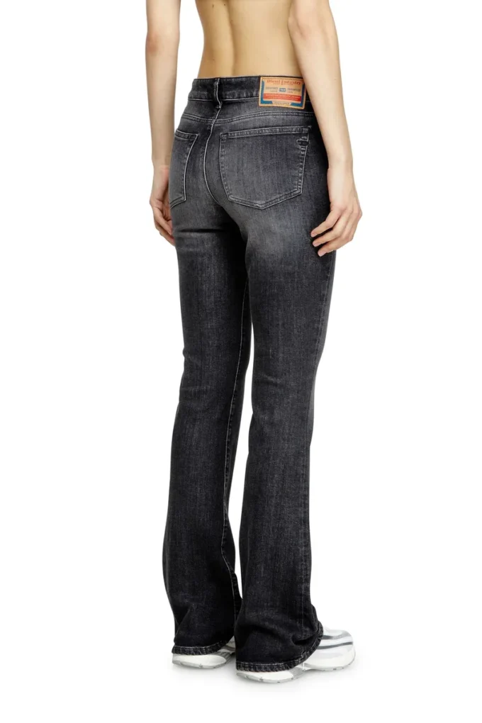 blugi bootcut 1969 D-Ebbey 09l98 Găsește cel mai apropiat magazin blugi bootcut 1969 D-Ebbey 09l98 Găsește cel mai apropiat magazin
