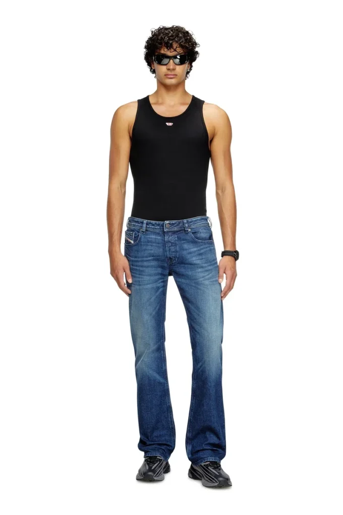 blugi bootcut 2007 Zatiny 09l51 Găsiți cel mai apropiat magazin