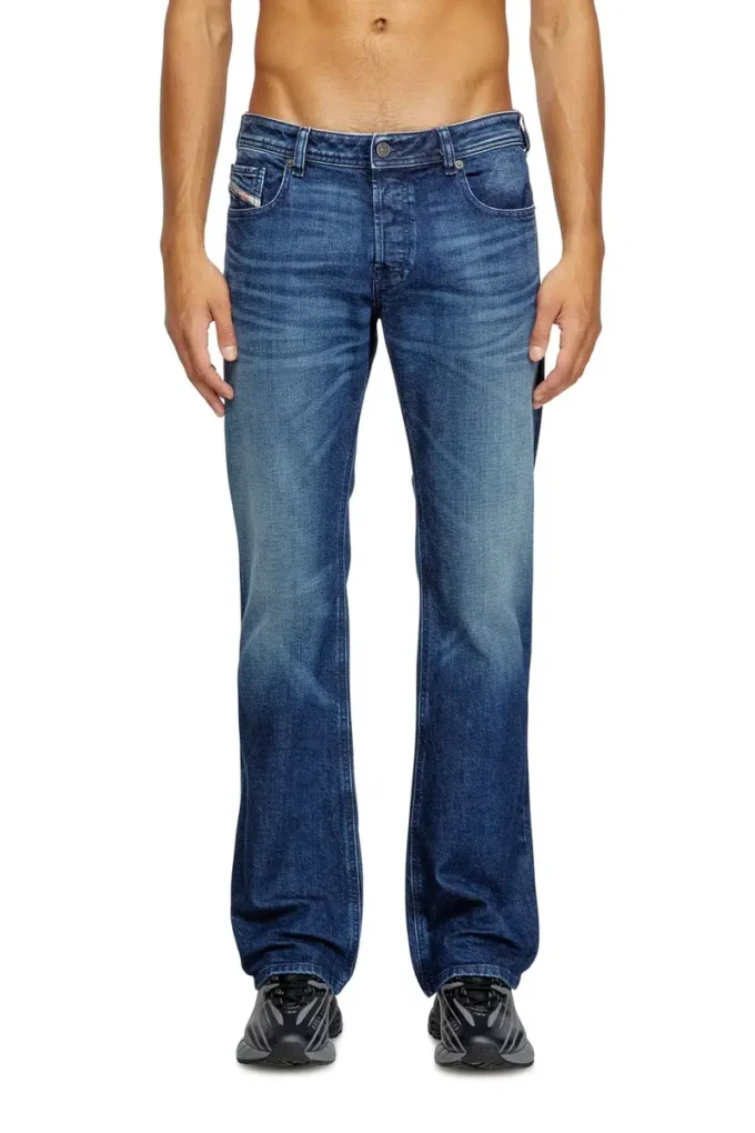 blugi bootcut 2007 Zatiny 09l51 Găsiți cel mai apropiat magazin