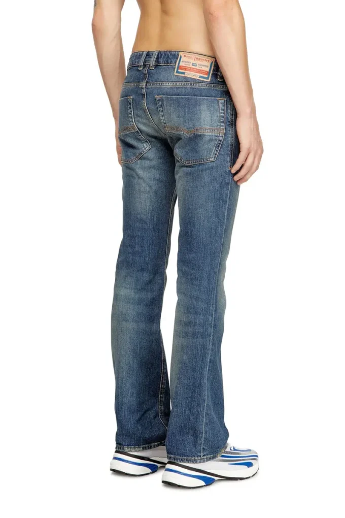 blugi bootcut 2007 Zatiny 0dbdu Găsiți cel mai apropiat magazin