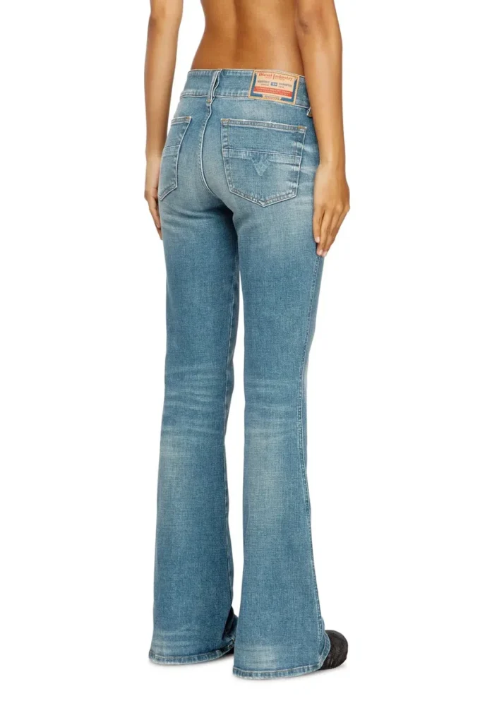 blugi bootcut d-hush 09m58 Găsește cel mai apropiat magazin blugi bootcut d-hush 09m58 Găsește cel mai apropiat magazin