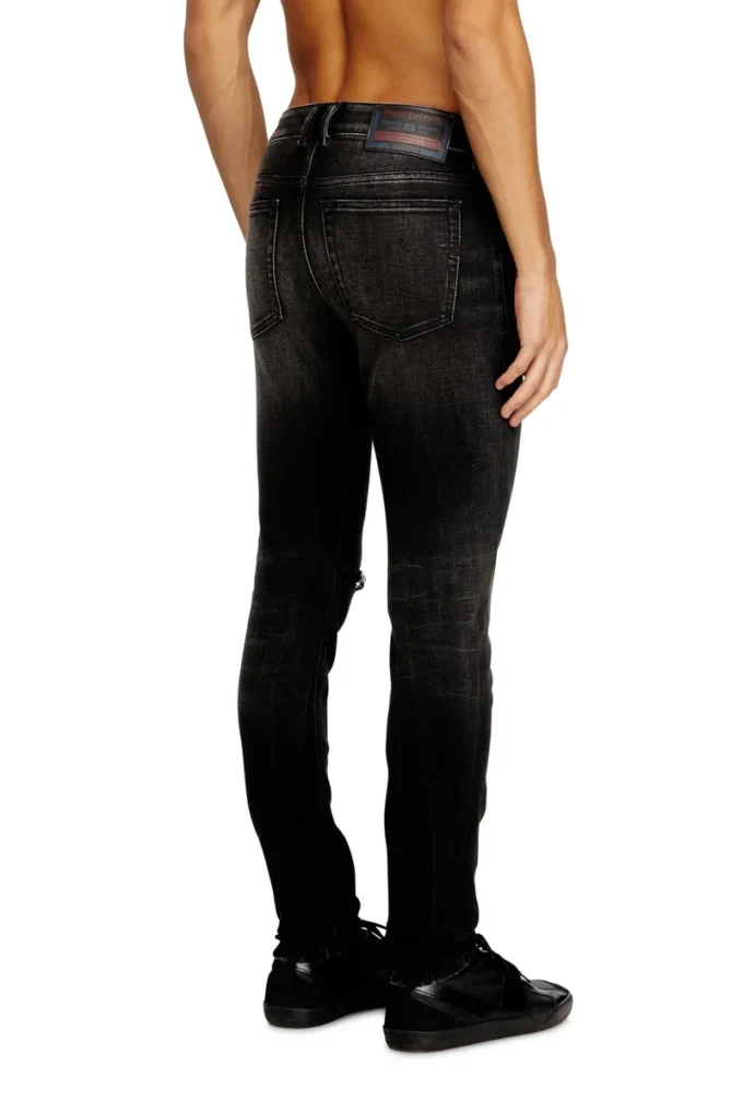 blugi skinny 1979 Sleenker 09n19 Găsiți cel mai apropiat magazin