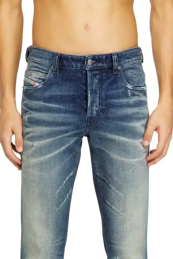 blugi slim 1993 d-vyl 007ca Găsiți cel mai apropiat magazin blugi slim 1993 d-vyl 007ca Găsiți cel mai apropiat magazin