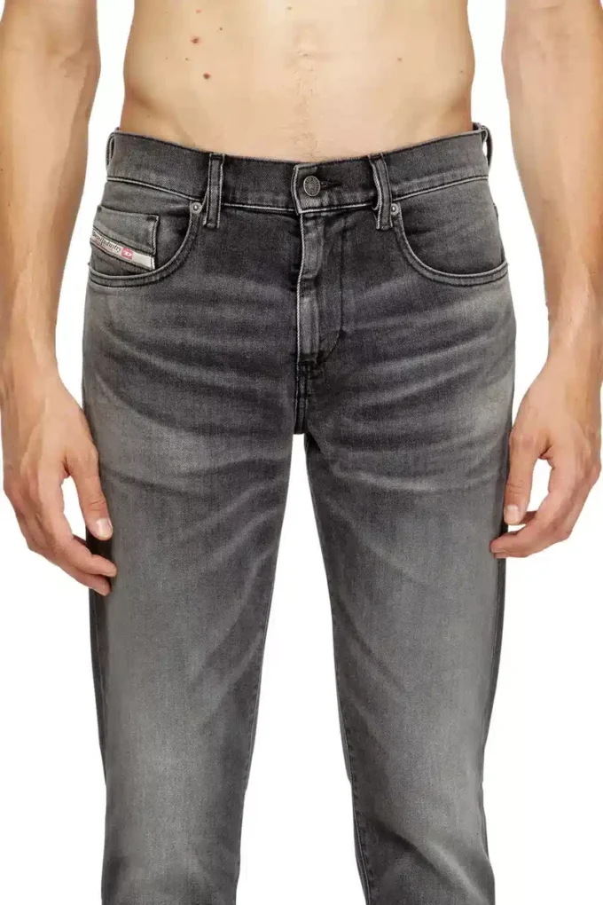 blugi slim 2019 D-Strukt 09j52 Găsiți cel mai apropiat magazin blugi slim 2019 D-Strukt 09j52 Găsiți cel mai apropiat magazin