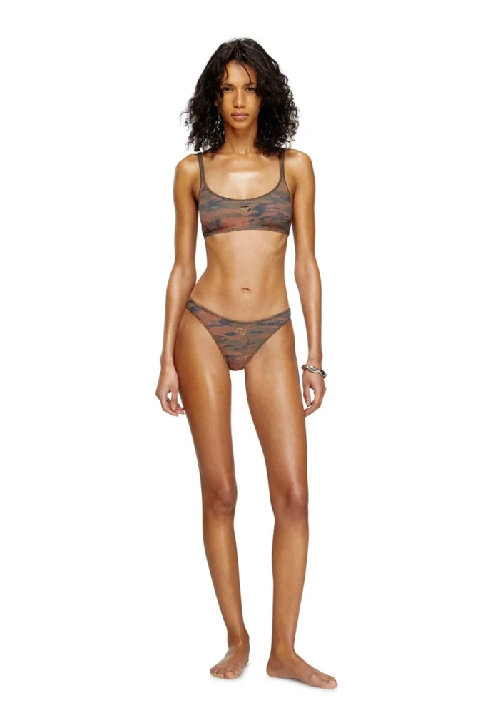 bunchy-utlt Slip de bikini camuflat cu logo decupat bunchy-utlt Slip de bikini camuflat cu logo decupat