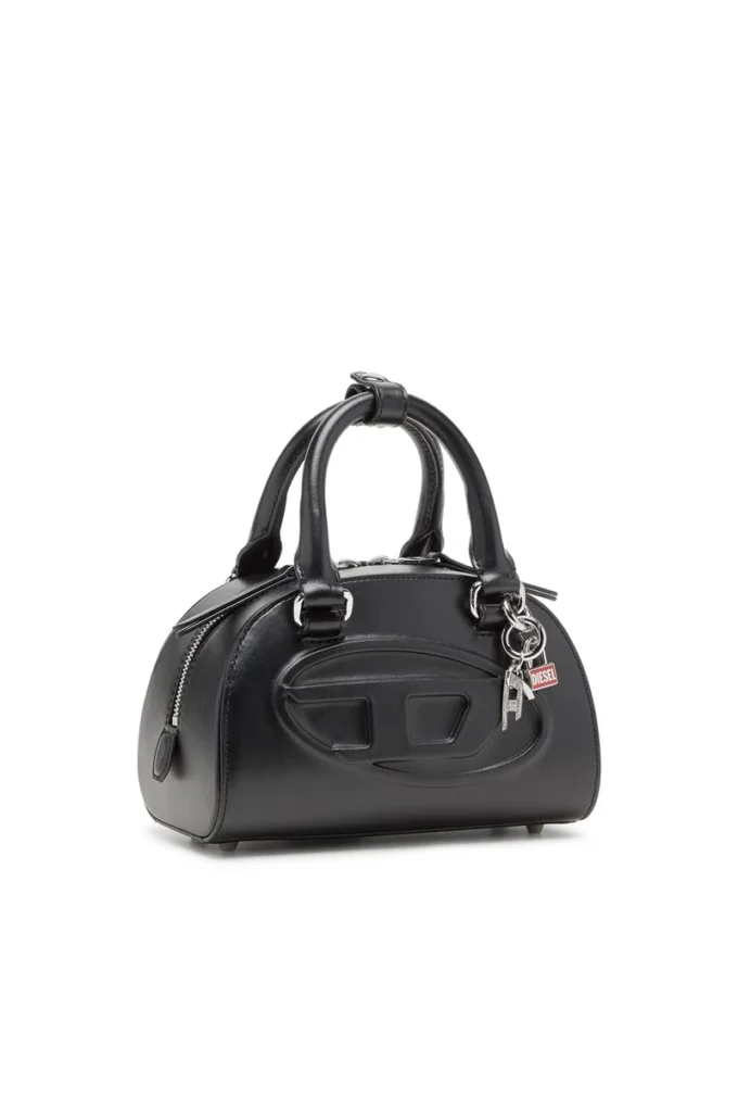 Charm-D Pandantiv cu strass Pandantiv D Charm-D Pandantiv cu strass Pandantiv D