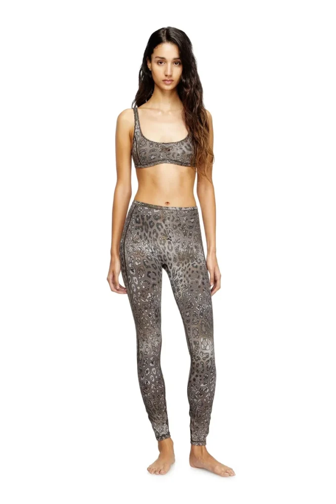 chelsea-utlt Sutien sport din nailon cu imprimeu leopard chelsea-utlt Sutien sport din nailon cu imprimeu leopard