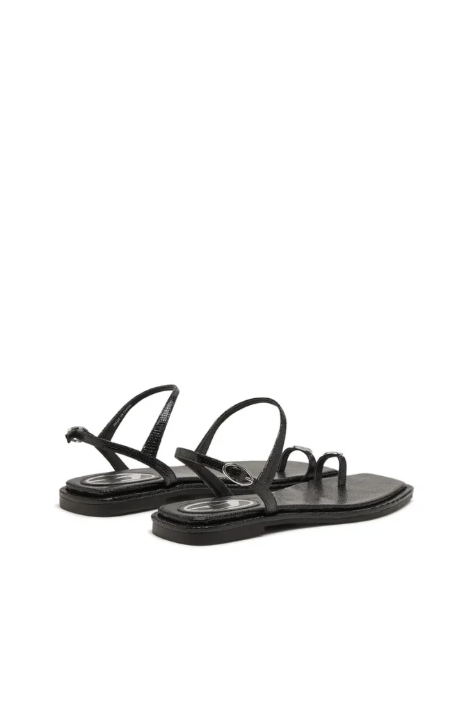 d-amber infra 0 D-AMBER – Sandale din piele cu logo metalic