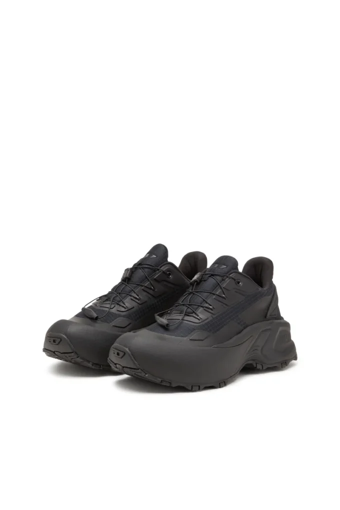 d-cage runner D-Cage Runner – Adidași din ripstop cu finisaje din TPU