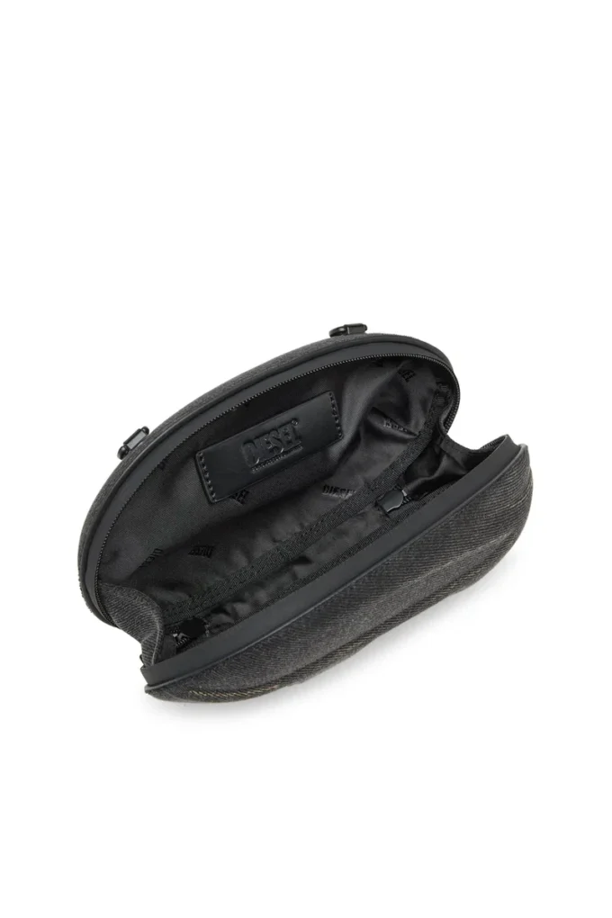 d-clutch D-Clutch-Oval D Clutch din denim tratat