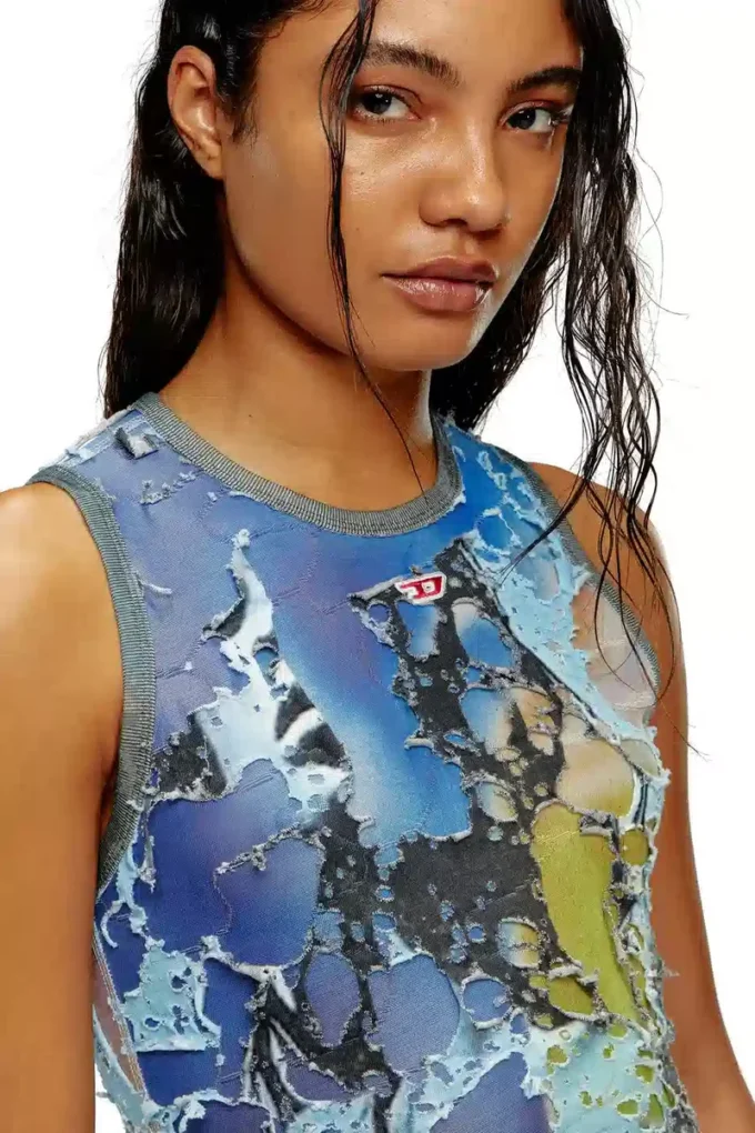 d-leele Rochie din tricou distrus cu imprimeu poster d-leele Rochie din tricou distrus cu imprimeu poster