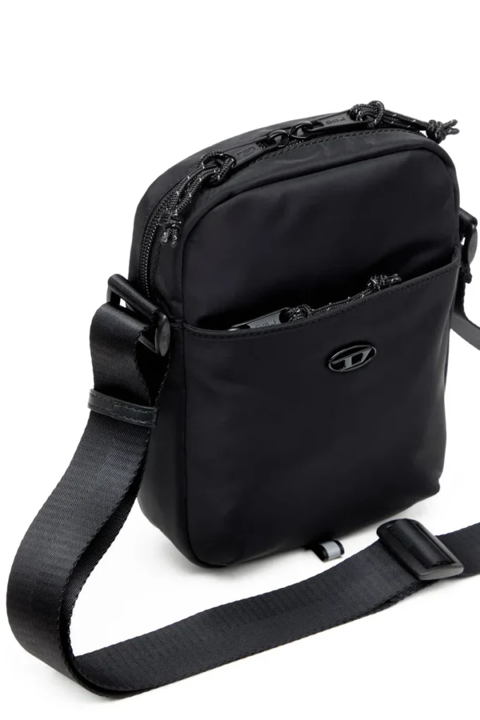 d-pack crossbody x Geantă D-Pack-Crossbody din țesătură tehnică d-pack crossbody x Geantă D-Pack-Crossbody din țesătură tehnică