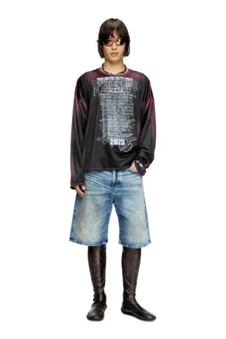 d rixford s pantaloni scuri din denim cu imprimeu cu versuri 1 330x495 - d-rixford-s Pantaloni scurți din denim cu imprimeu cu versuri