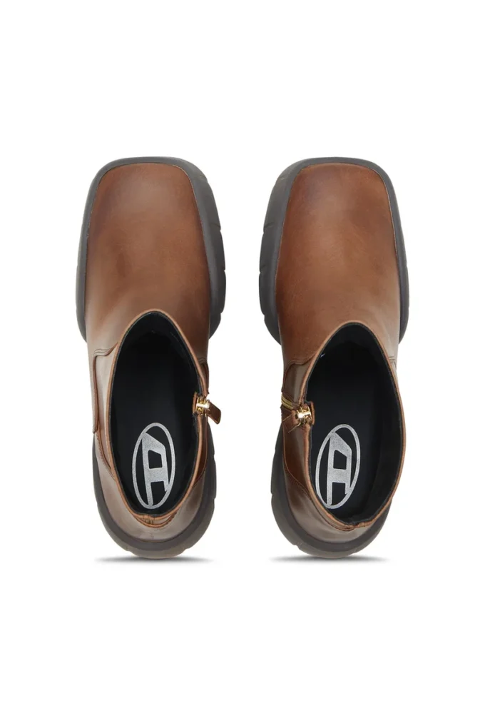 d-tex bt Ghete din piele D-Tex-Oiled cu talpă despicată d-tex bt Ghete din piele D-Tex-Oiled cu talpă despicată