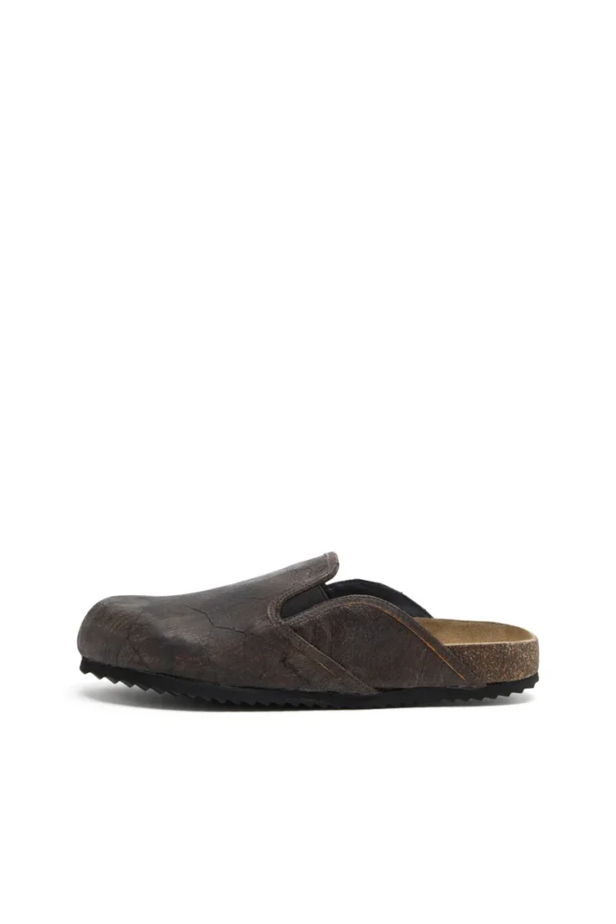 d-woodstock slip-on D-Woodstock-Clogs din piele de căprioară cu efect craquelé d-woodstock slip-on D-Woodstock-Clogs din piele de căprioară cu efect craquelé
