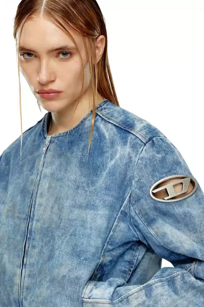 de-calur-fse Jachetă din denim cu detalii zip în stil motociclist de-calur-fse Jachetă din denim cu detalii zip în stil motociclist