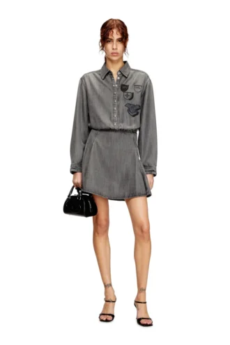 de-drevia-s Rochie din denim cu patch-uri brodate