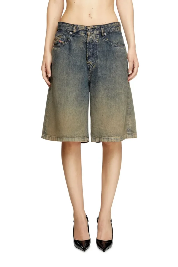 de-sire-short-s Pantaloni scurți din denim fluid, în nuanțe degradate de-sire-short-s Pantaloni scurți din denim fluid, în nuanțe degradate