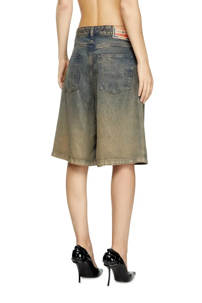 de-sire-short-s Pantaloni scurți din denim fluid, în nuanțe degradate de-sire-short-s Pantaloni scurți din denim fluid, în nuanțe degradate