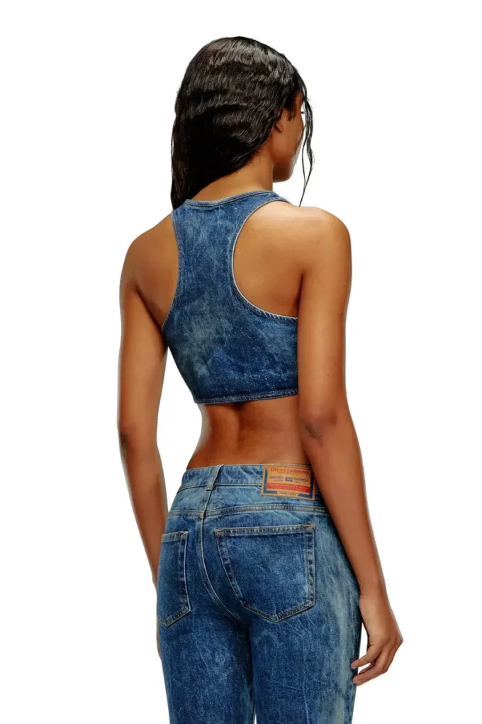 de-top-fse Top cropped din denim cu placă din cristal de-top-fse Top cropped din denim cu placă din cristal
