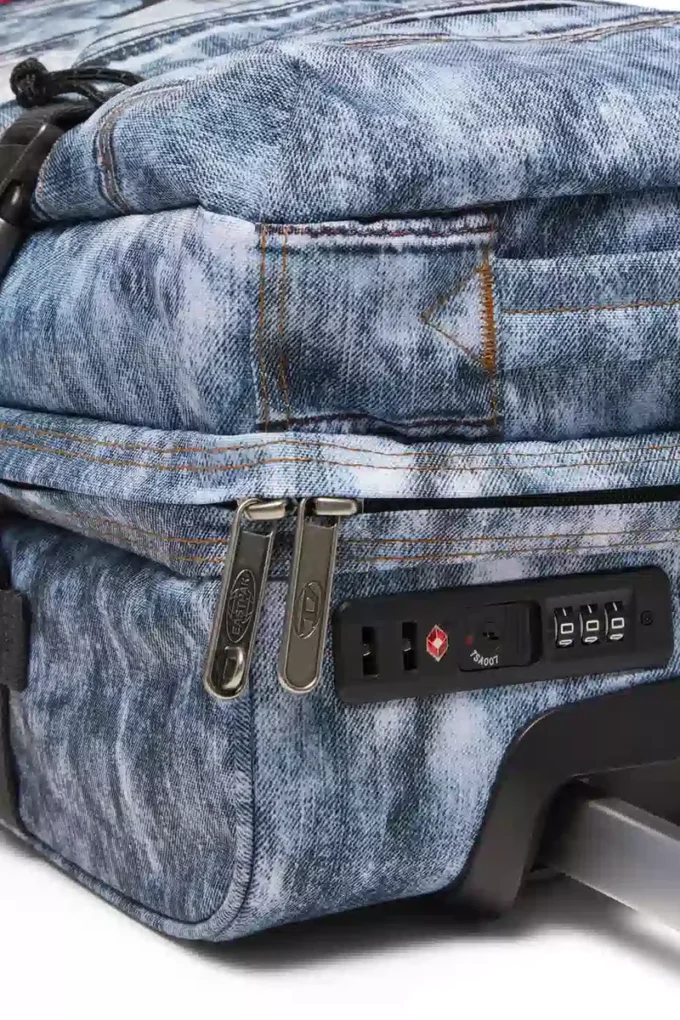 Geantă de cabină Diesel Transit’r din denim trompe l’oeil
