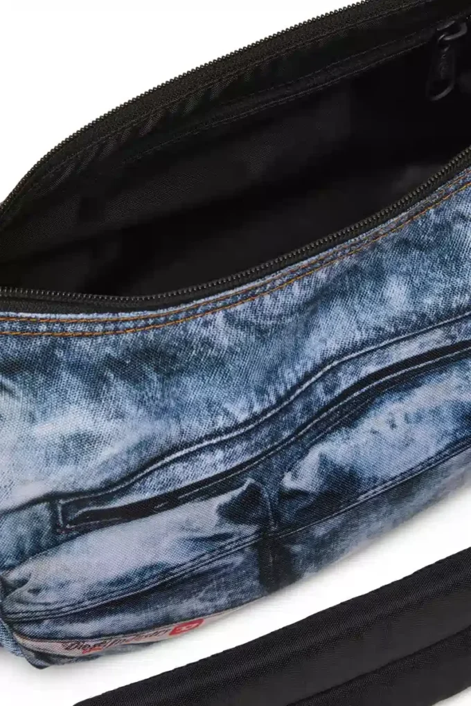 Geantă de umăr Diesel Geantă cu multiple buzunare din denim trompe l’oeil
