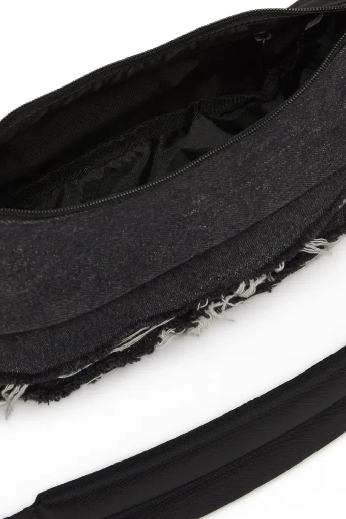 geantă de umăr Diesel Geantă de umăr din denim distrus și CORDURA®
