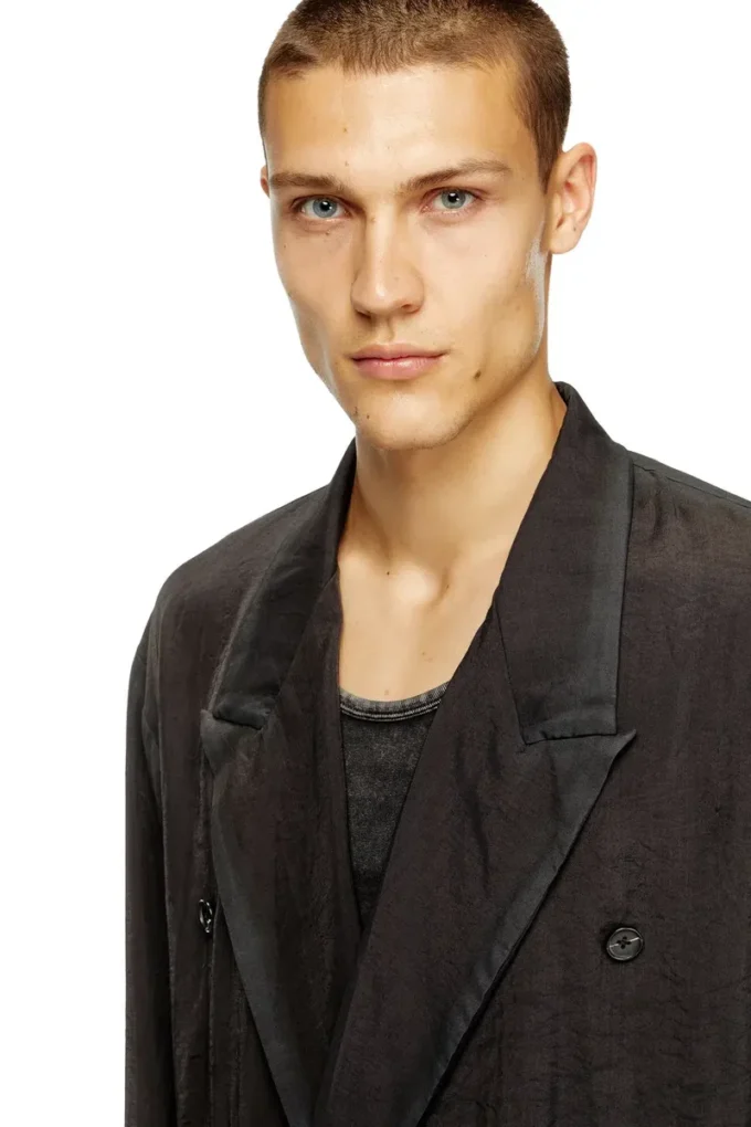 j-keysery Blazer cu două rânduri de nasturi din material șifonat j-keysery Blazer cu două rânduri de nasturi din material șifonat