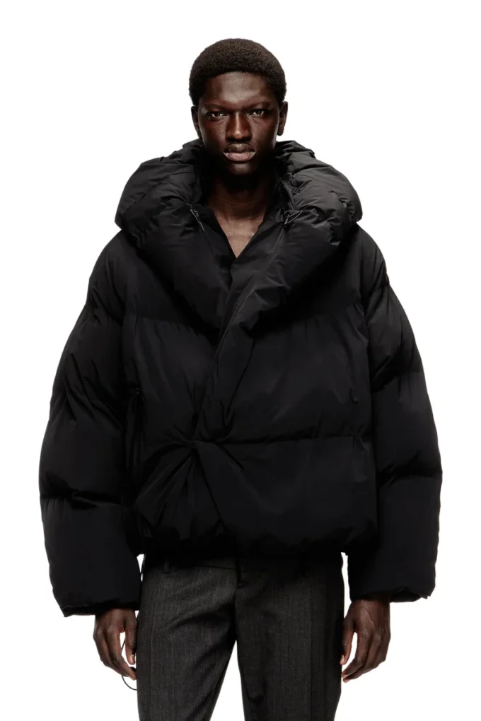 j-scotts-padded-a Jacheta matlasată din nailon elastic j-scotts-padded-a Jacheta matlasată din nailon elastic