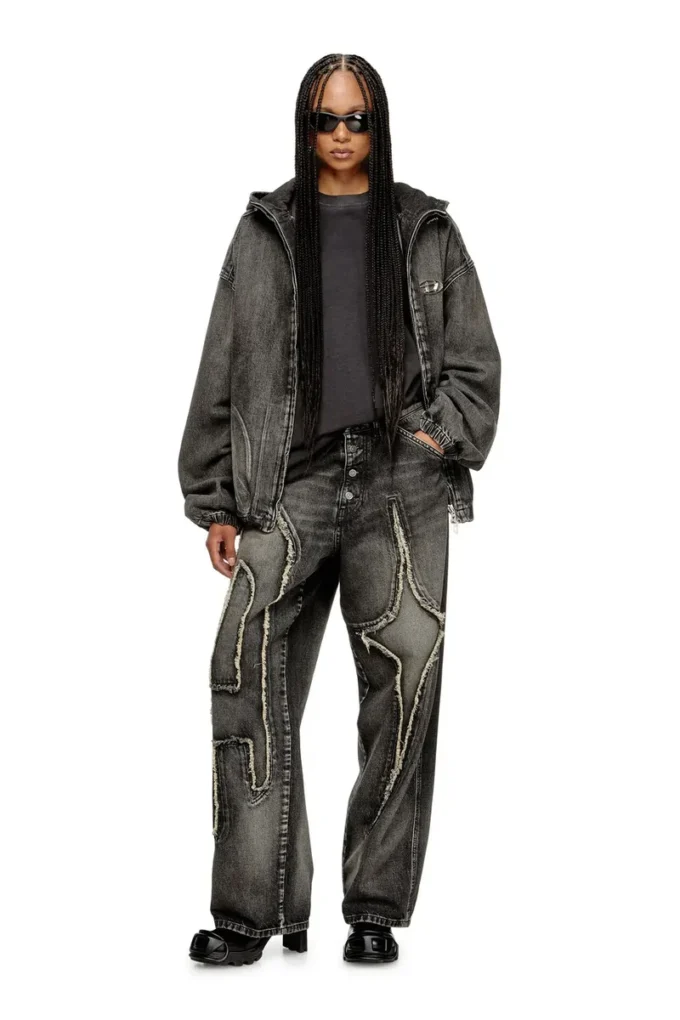 Jacheta cu glugă thugjack din denim decolorat Jacheta cu glugă thugjack din denim decolorat