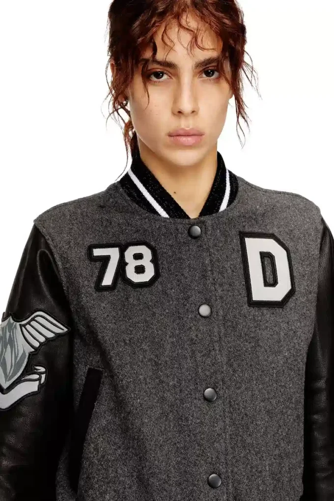 l-real-cp Jachetă cropped varsity din lână și piele l-real-cp Jachetă cropped varsity din lână și piele