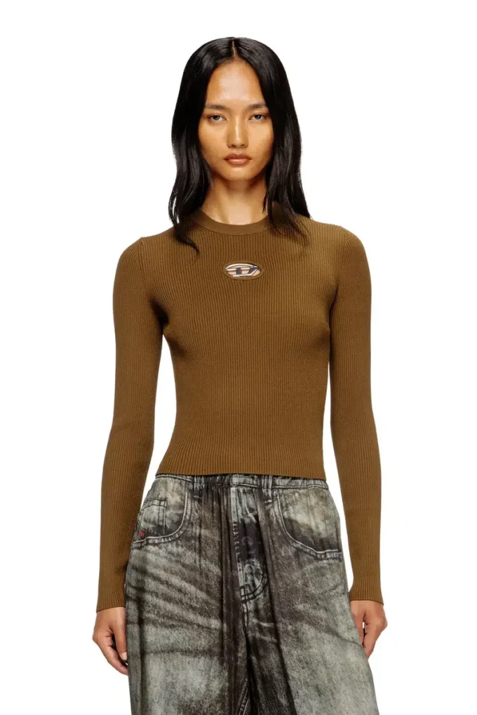 m-valari Top din tricot cu nervuri din amestec de viscoză cu Oval D m-valari Top din tricot cu nervuri din amestec de viscoză cu Oval D