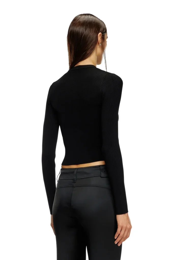m-valari Top din tricot cu nervuri din amestec de viscoză cu Oval D m-valari Top din tricot cu nervuri din amestec de viscoză cu Oval D