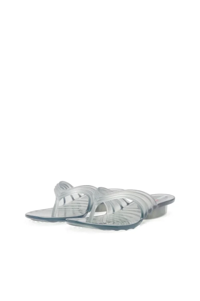 melissa quantum thong Șlapi sculpturali din Melflex® melissa quantum thong Șlapi sculpturali din Melflex®