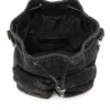 multi-pkts bucket x Geantă tip sac cu multiple buzunare din denim spălat multi-pkts bucket x Geantă tip sac cu multiple buzunare din denim spălat
