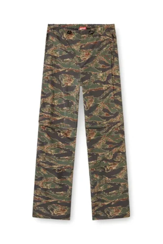 p-anic Pantaloni cargo din nailon cu imprimeu camuflaj