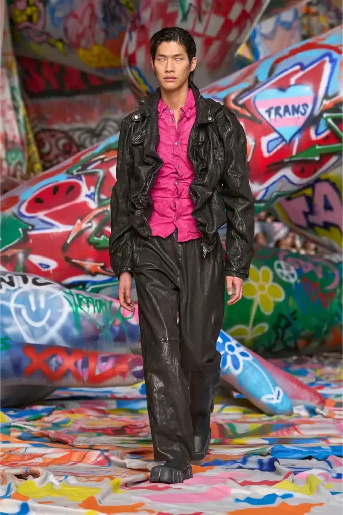 p-bru Pantaloni elastici din piele fiartă