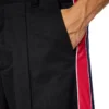 p-devlin Pantaloni hibrizi din lână răcoroasă și tricou tehnic p-devlin Pantaloni hibrizi din lână răcoroasă și tricou tehnic