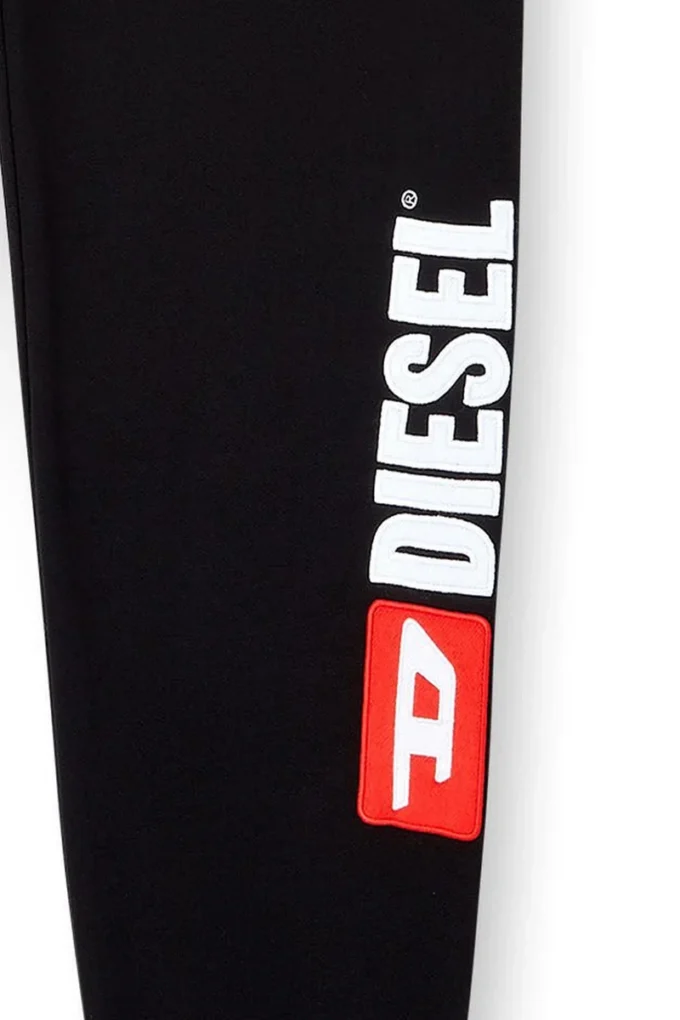 p-marky-div Pantaloni de trening din bumbac cu patch Diesel p-marky-div Pantaloni de trening din bumbac cu patch Diesel