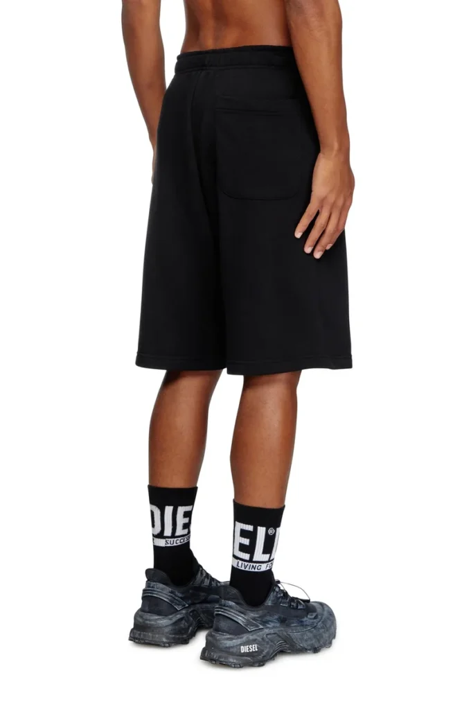 p-marshy-od Pantaloni scurți din bumbac cu logo oval argintiu p-marshy-od Pantaloni scurți din bumbac cu logo oval argintiu