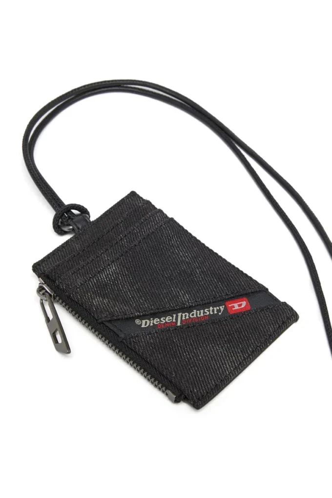 portbadge multi-pkts Portbadge din denim cu detalii din piele portbadge multi-pkts Portbadge din denim cu detalii din piele