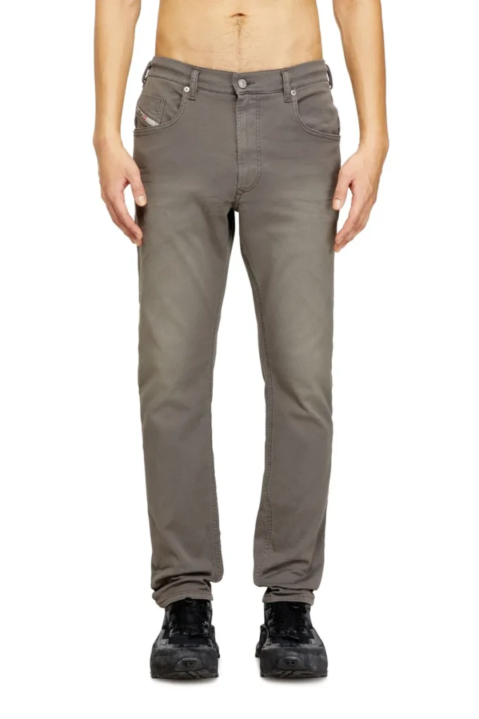 regular 2032 Krooley-bw JoggJeans® 0670m Găsiți cel mai apropiat magazin regular 2032 Krooley-bw JoggJeans® 0670m Găsiți cel mai apropiat magazin