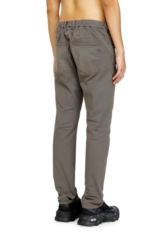 regular 2032 Krooley-bw JoggJeans® 0670m Găsiți cel mai apropiat magazin regular 2032 Krooley-bw JoggJeans® 0670m Găsiți cel mai apropiat magazin