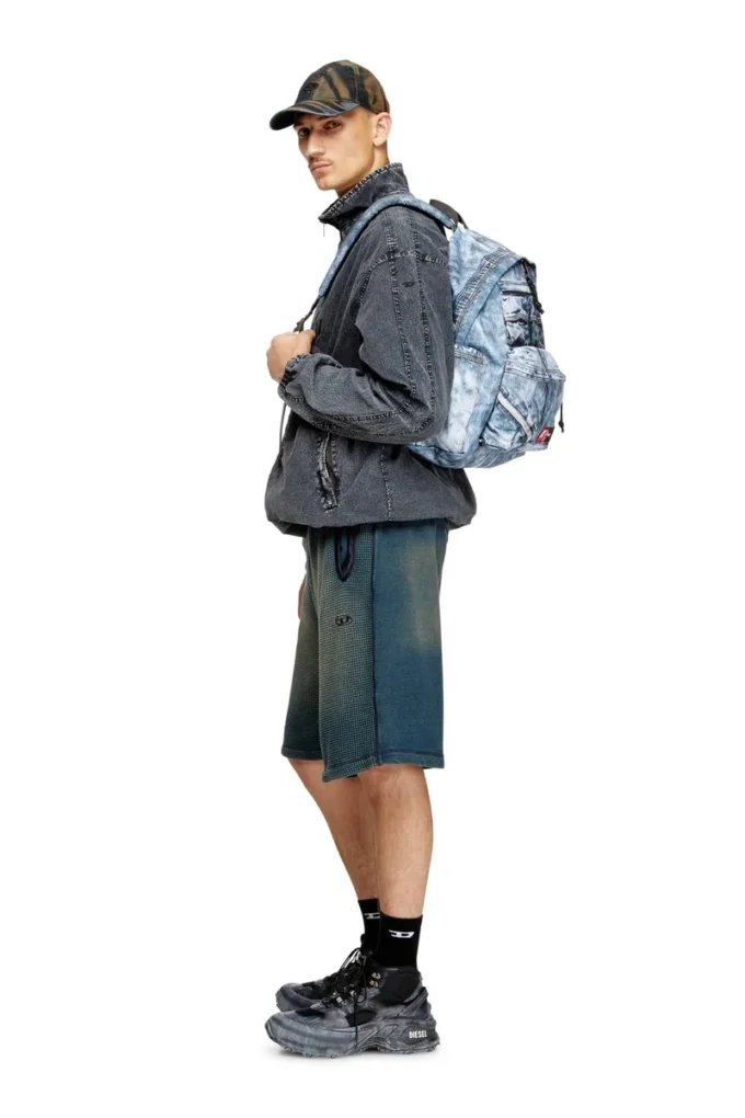 Rucsac Diesel Day Pak’r din denim trompe l’oeil Rucsac Diesel Day Pak’r din denim trompe l’oeil