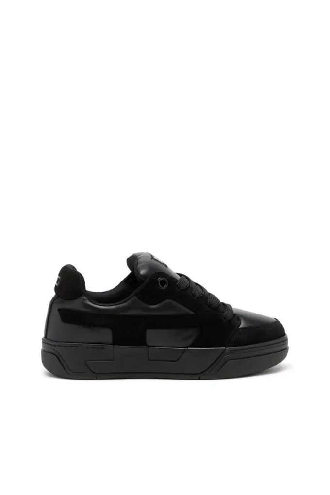 s-d-ollie low Adidași D-Ollie-Monochrome din piele și piele întoarsă s-d-ollie low Adidași D-Ollie-Monochrome din piele și piele întoarsă
