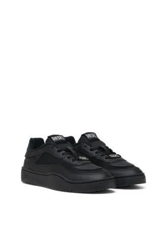 s-oval skate low S-Oval Skate – Adidași din piele cu inserții din țesătură