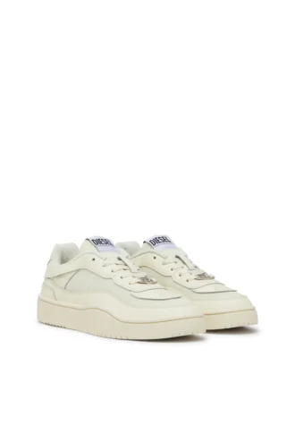 s-oval skate low S-Oval Skate – Adidași din piele cu inserții din țesătură