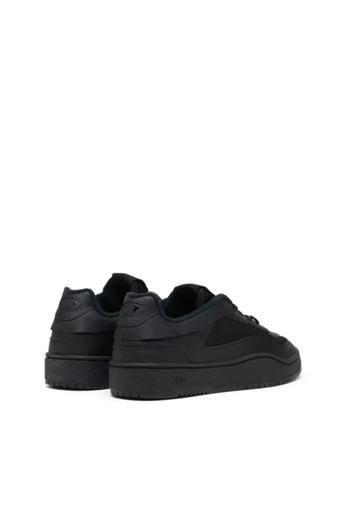 s-oval skate low S-Oval Skate – Adidași din piele cu inserții din țesătură